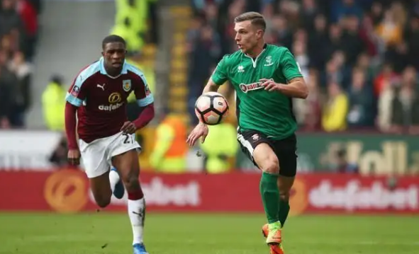 摩根：C罗专访首批片段将于北京时间今晚10点发布